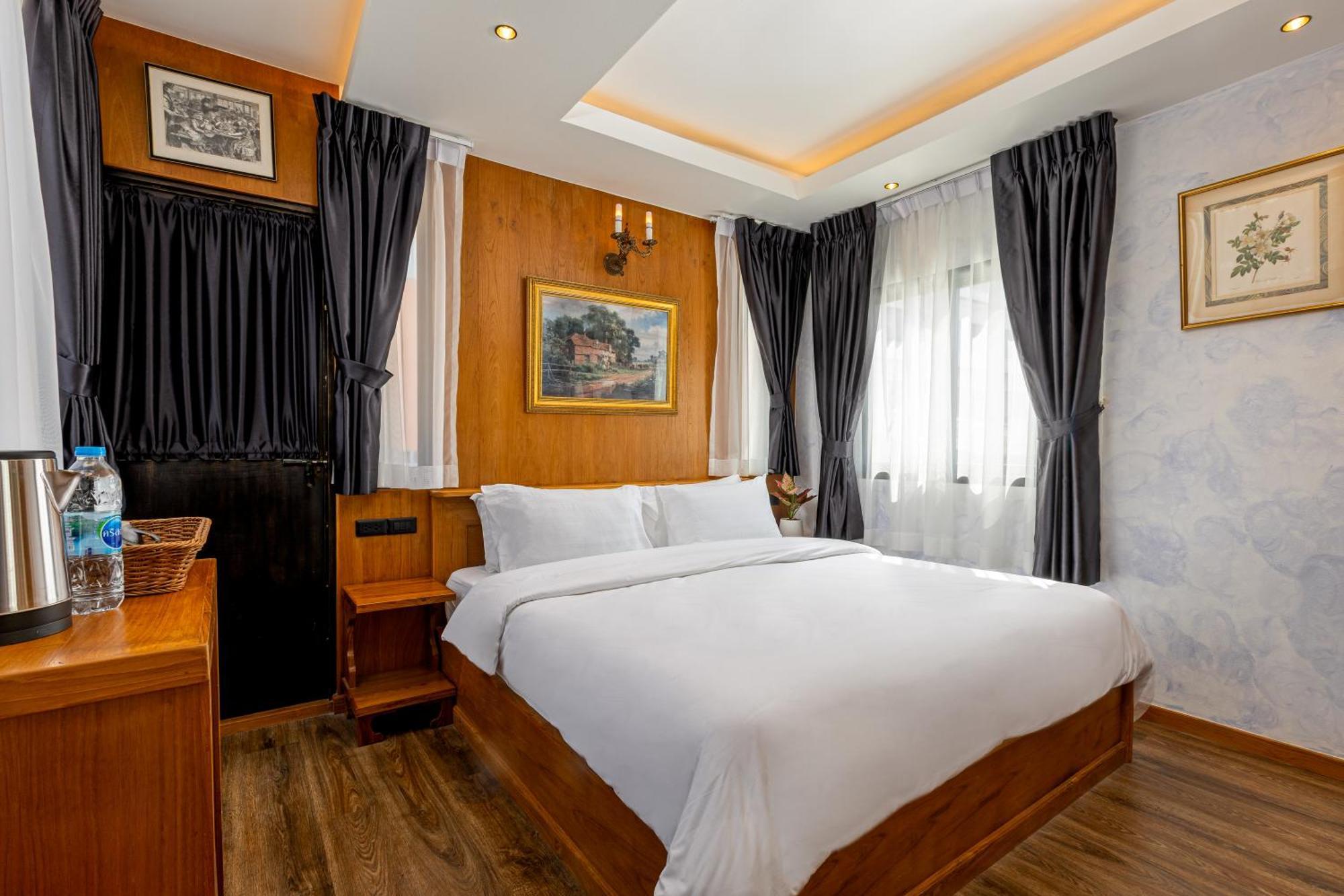 Hotel Twelve 8 Boutique House Phuket Exterior foto